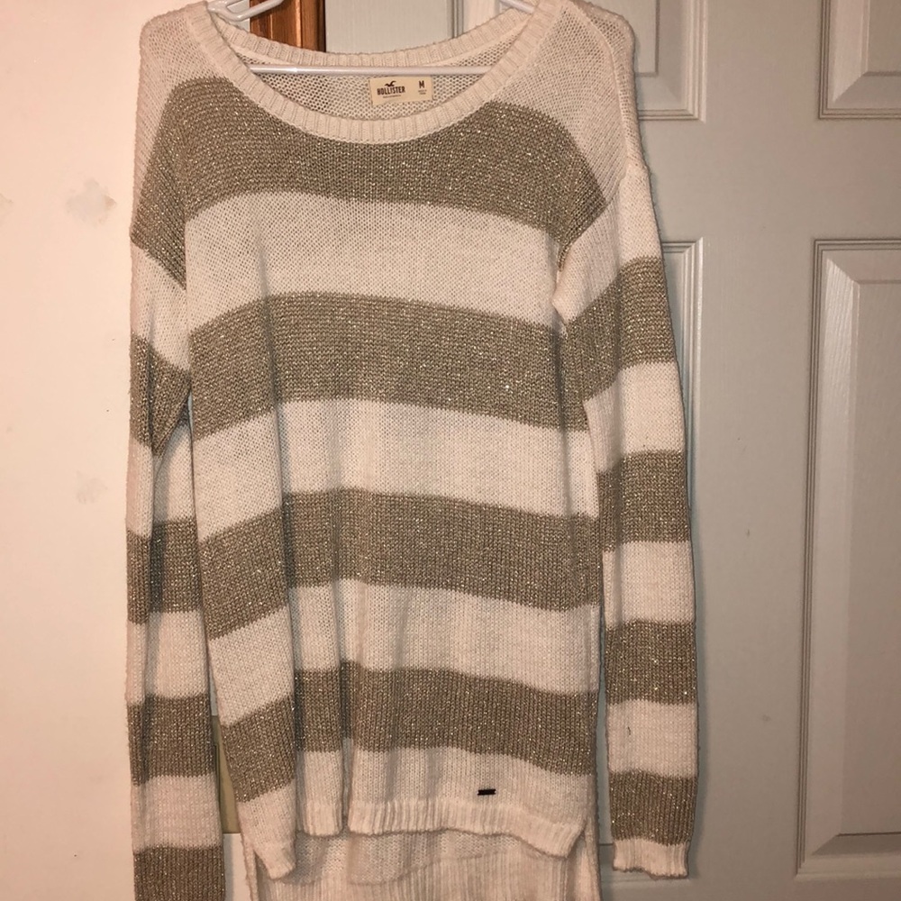 hollister white and gold stripped sweater